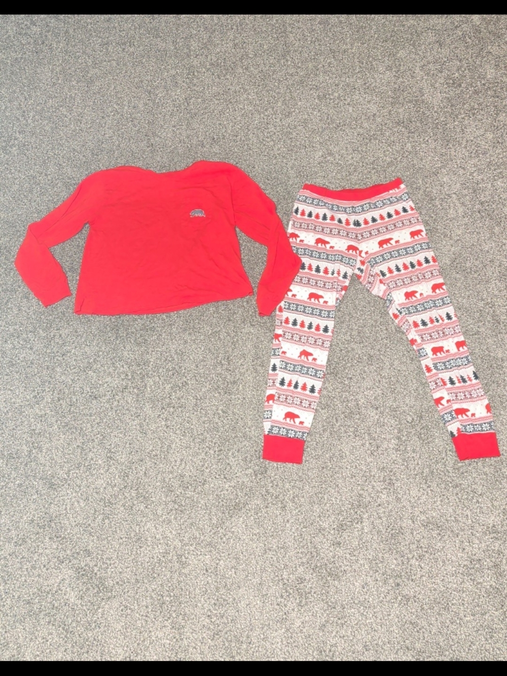 Womens Medium- two piece  bear PJ set.